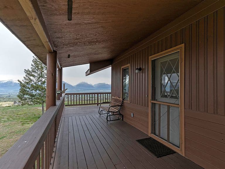 1543 Echo Mountain Rd photo 2