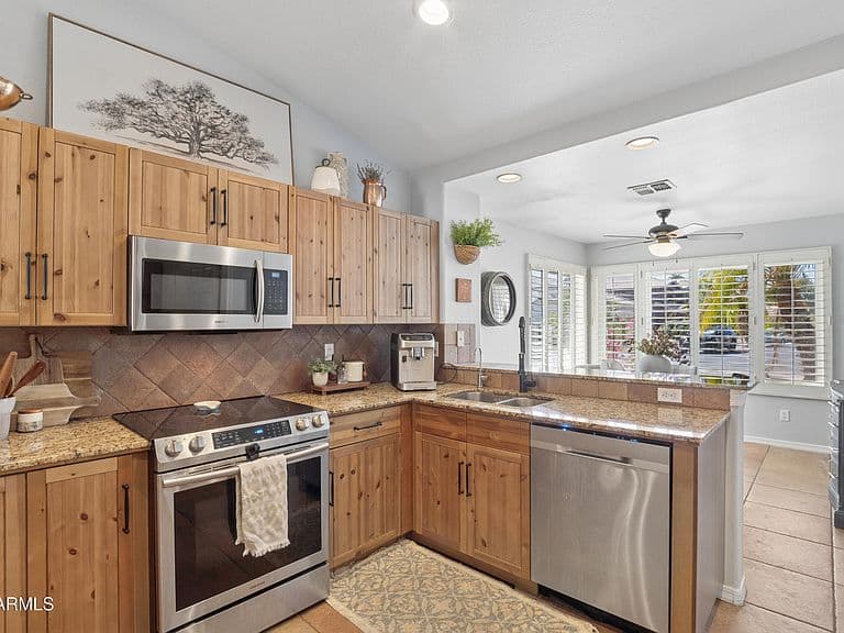 3782 W MEGAN Street photo 5