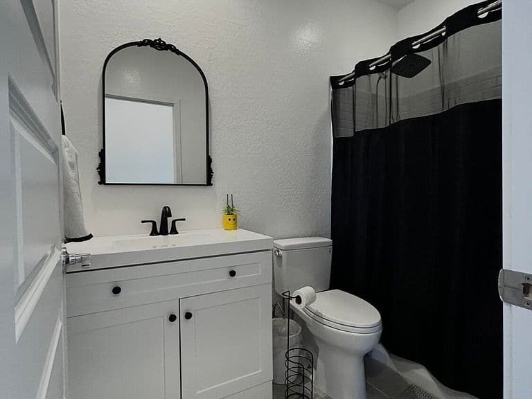 2797 E GRASSLAND Way photo 3