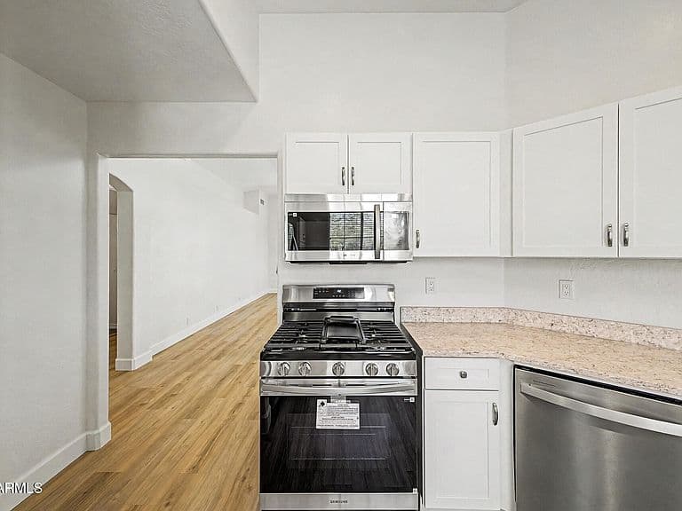 4415 E CHAPAROSA Way photo 3