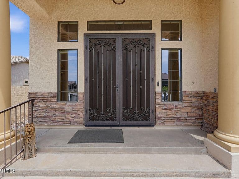 3644 E DEL RIO Street photo 5