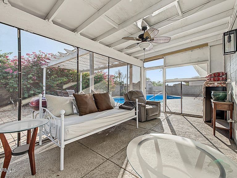 3201 W ACOMA Drive photo 4