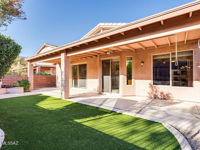 3987 W Valley Mine Dr photo 1
