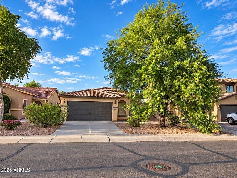 44944 W MIRAMAR Road photo 1