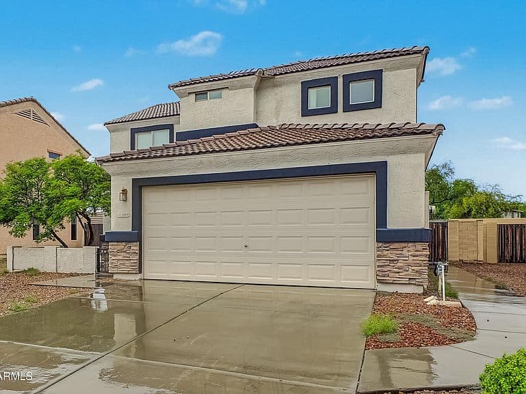 22040 W YAVAPAI Street photo 1