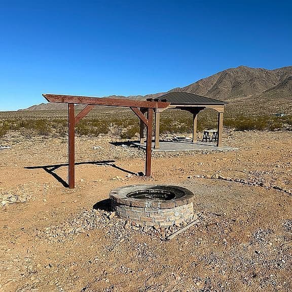 LAKE MEAD RANCHOS Unit 5 Lot 3995 photo 4
