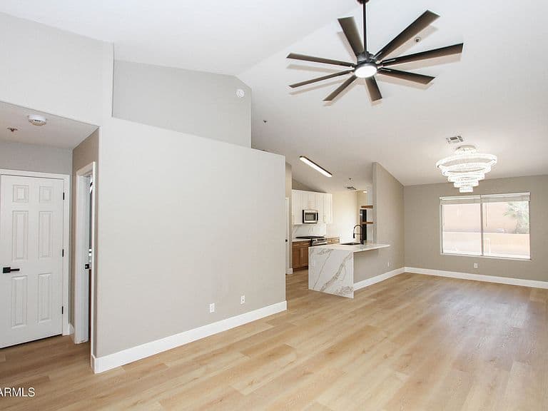 13575 N 103RD Way photo 4