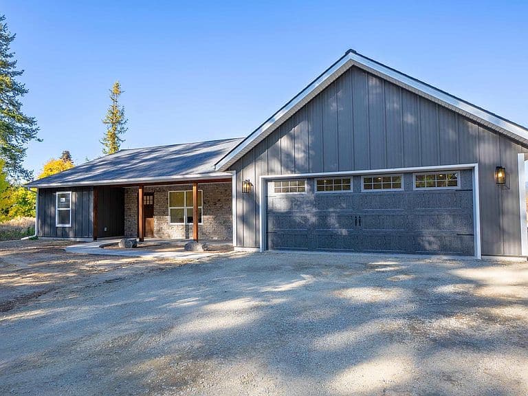 2186 Homestead Loop photo 1