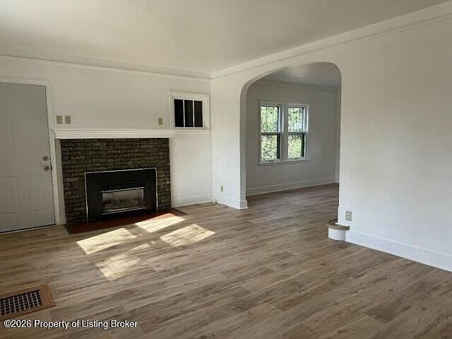 632 3rd St W photo 3