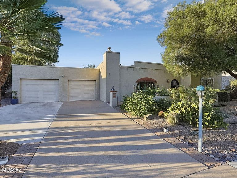 283 E Paseo De Golf photo 1