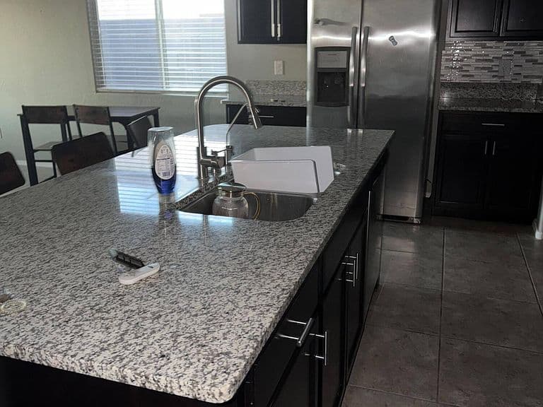 30948 W COLUMBUS Avenue photo 4