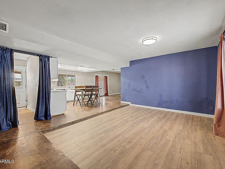 4143 W Garden Drive photo 4