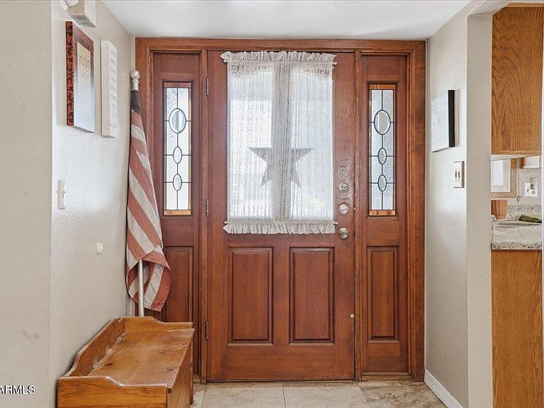 3922 S POPLAR Street photo 5