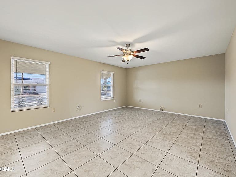 10921 W LOMA BLANCA Drive photo 5