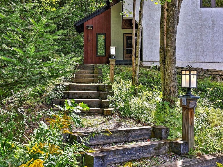 152 Great Hawk Road photo 3