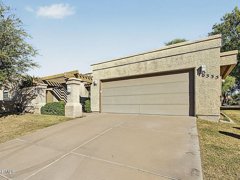 10335 N 104TH Way photo 3