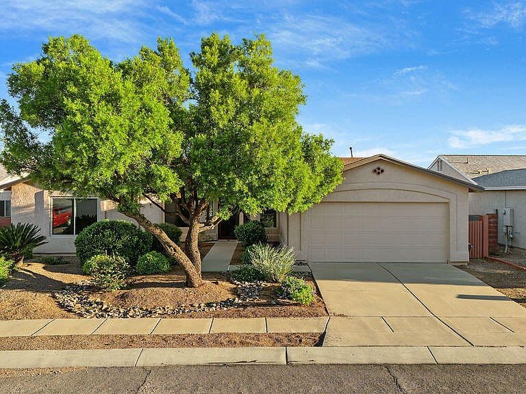 10131 E Hummingbird Meadow Way photo 2