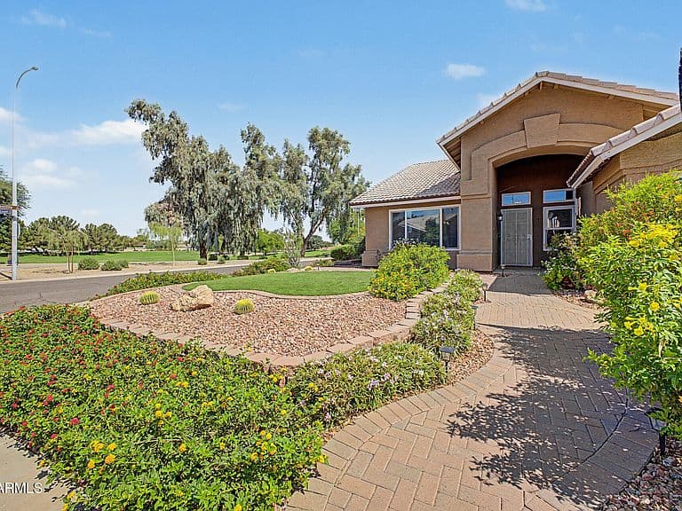4890 W GERONIMO Street photo 5