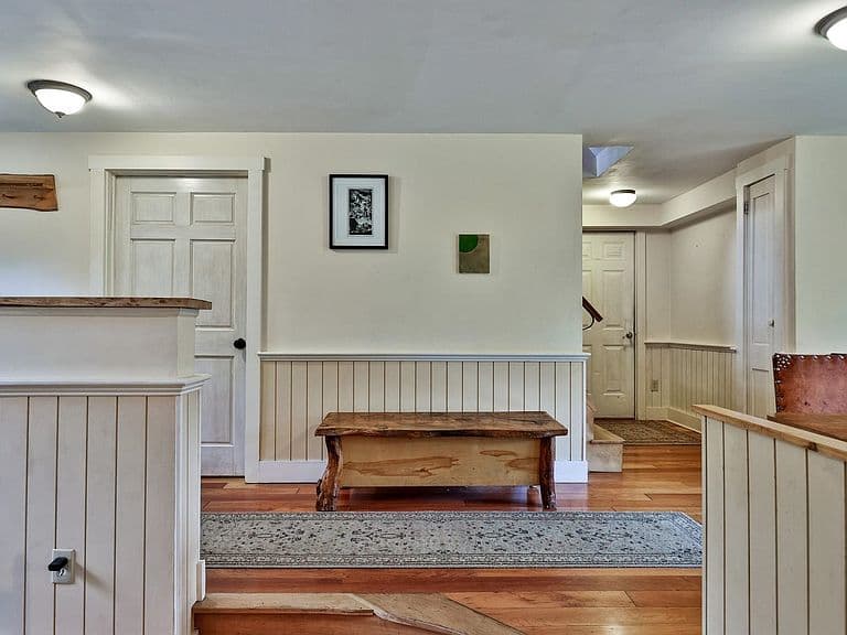 11 Maple Street photo 4