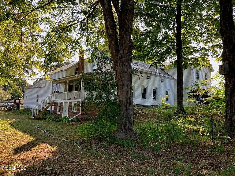 72 Gilbert Street photo 1