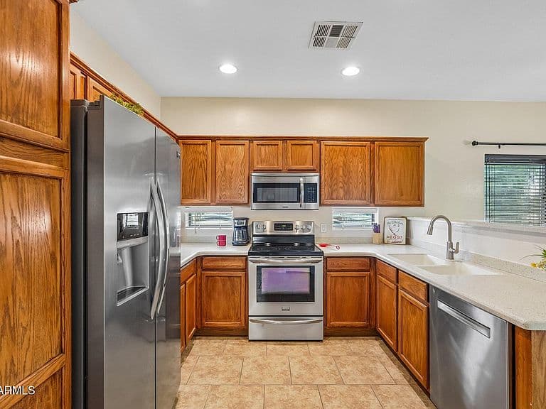 6770 N 47TH Avenue #2013 photo 5