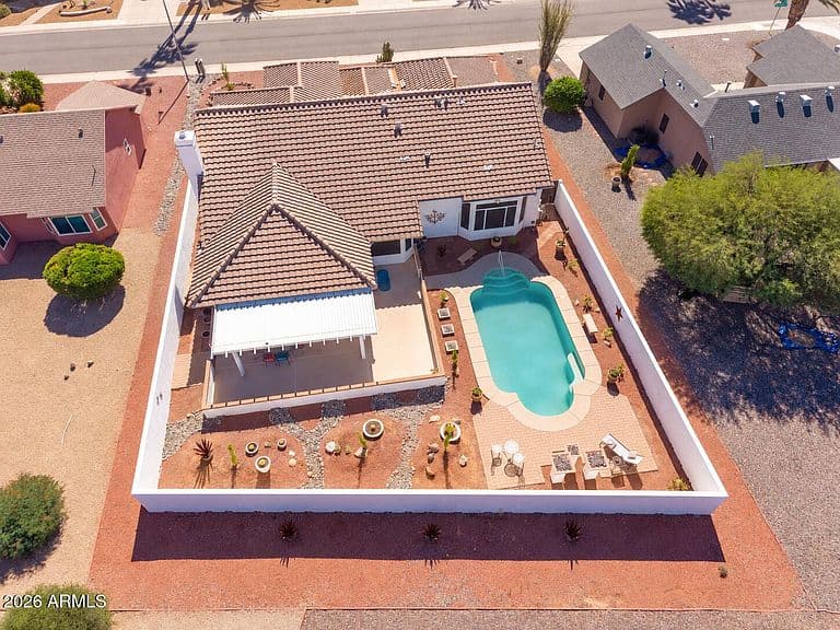13724 W SKY HAWK Drive photo 3
