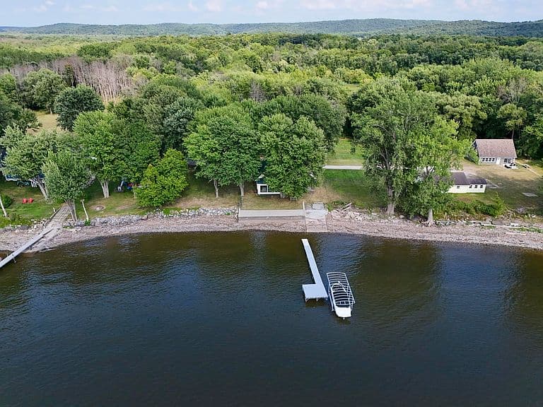 502 Duck Point Road photo 3