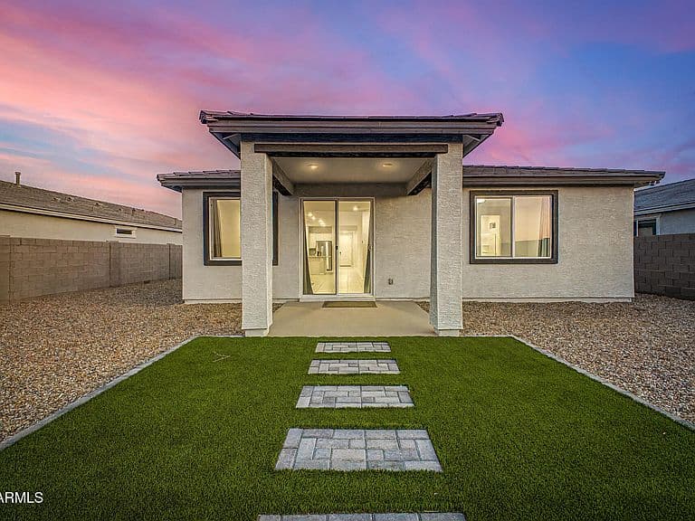 35540 W LA PAZ Street photo 5