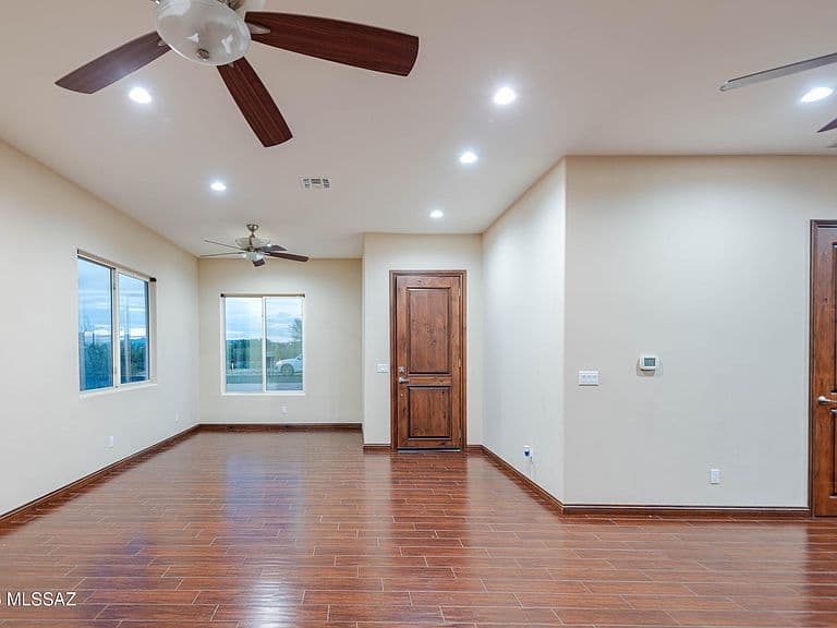 13923 E Windy Way photo 5