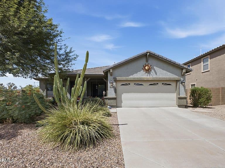18744 N ARBOR Drive photo 2