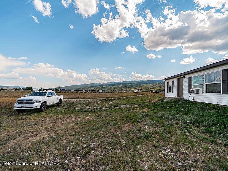 3314 Swan Valley Hwy photo 5