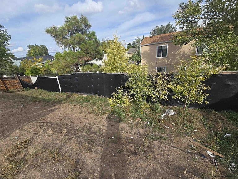 2219 Pine Ave photo 3