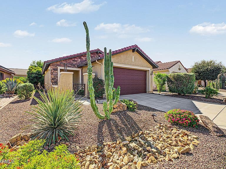 26181 W VISTA NORTH Drive photo 1