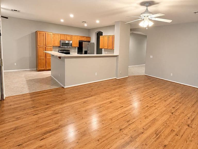 4795 E BELLERIVE Drive photo 3