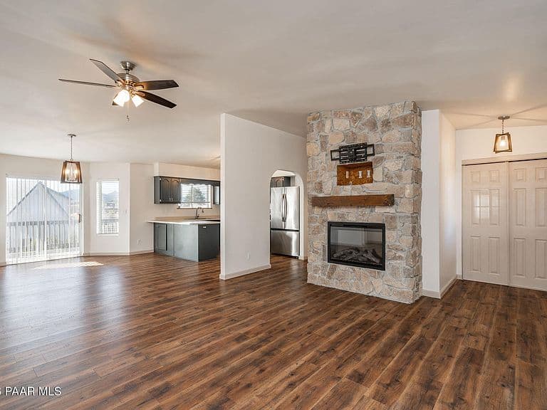 9277 E Spouse Dr photo 4
