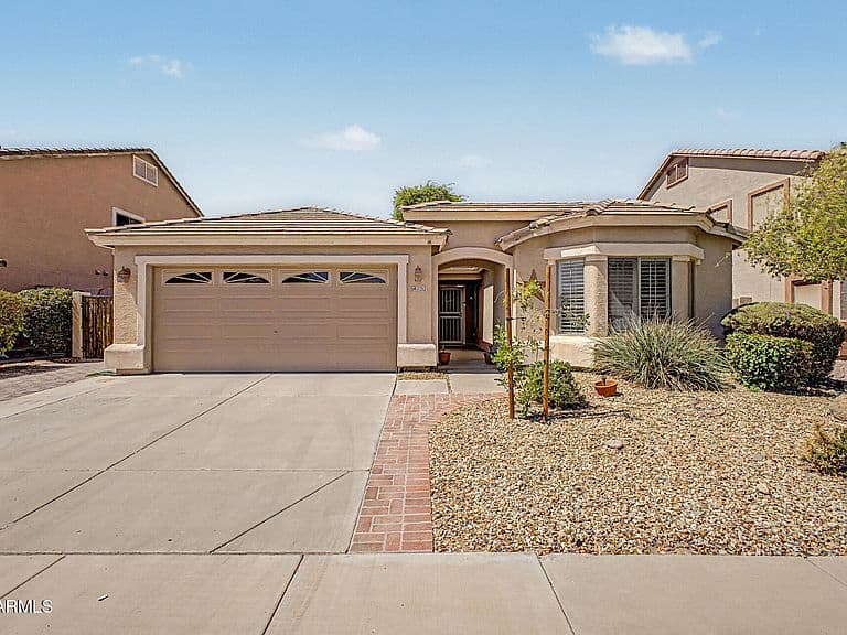 17212 W ASHLEY Drive photo 2