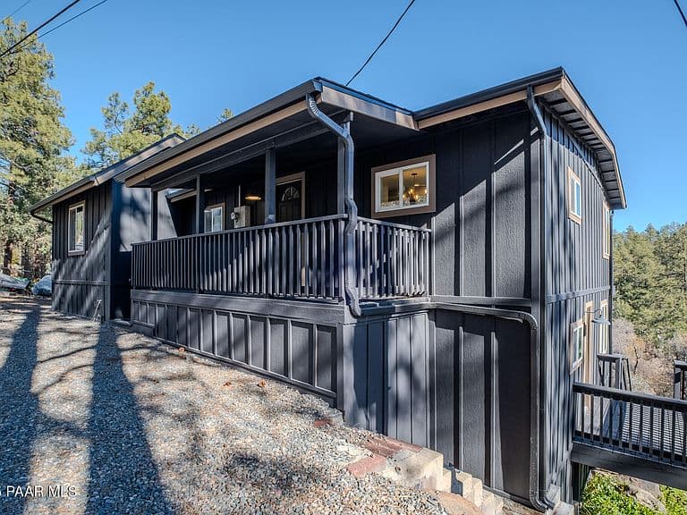 1033 S Lucerne Dr photo 3
