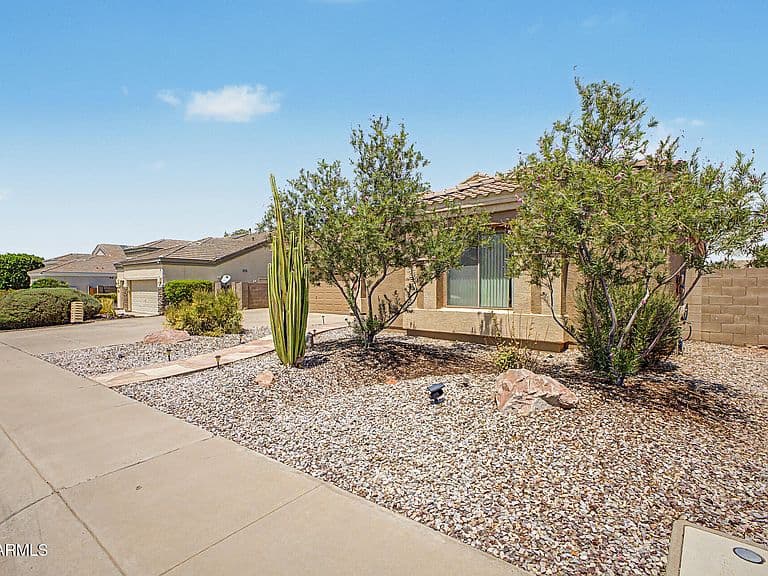 4982 E LA COSTA Drive photo 3