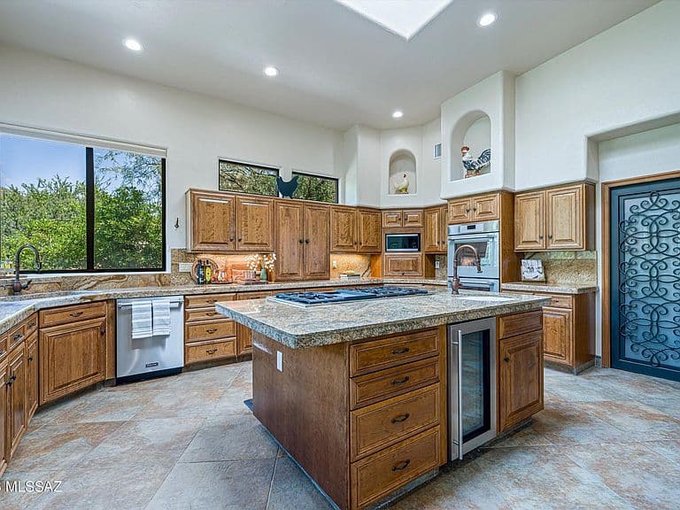 5341 N Avenida De La Colina photo 5