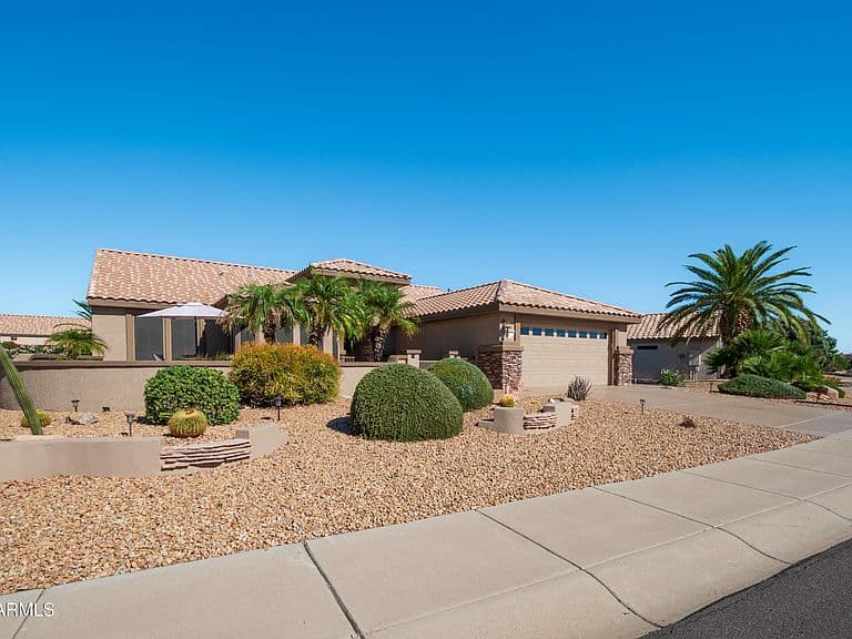 15710 W LINKSVIEW Drive photo 4