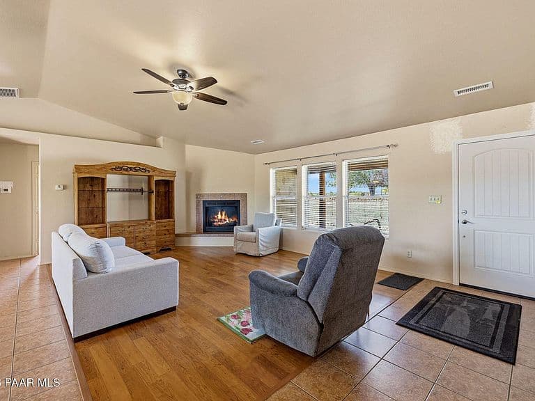 2300 W Gambels Ridge Dr photo 5
