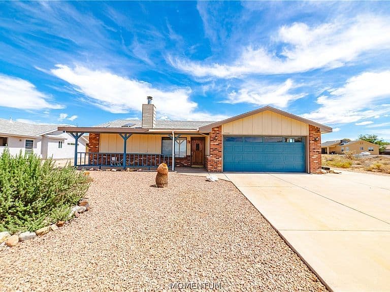 9930 N Pioneer Way photo 3