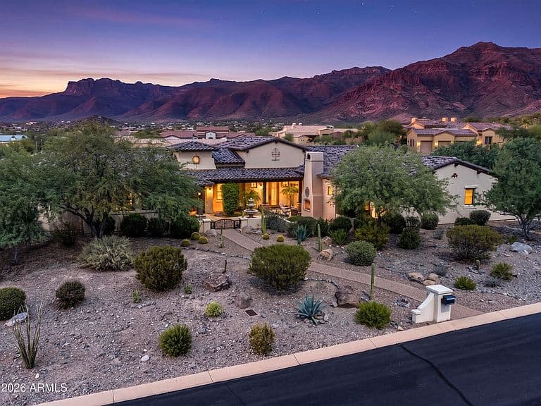 10744 E COPA DEL ORO Lane photo 1
