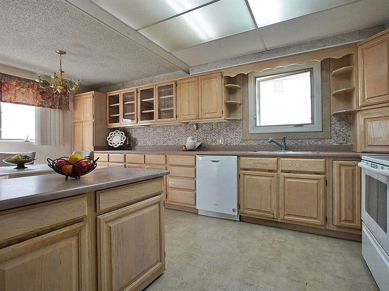 360 Indian Paintbrush St photo 2