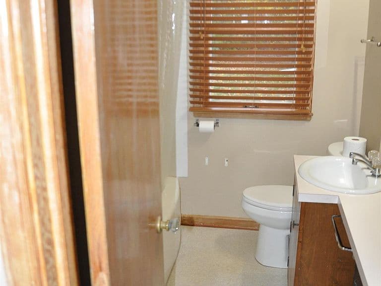 204 N Leaders Ave photo 5