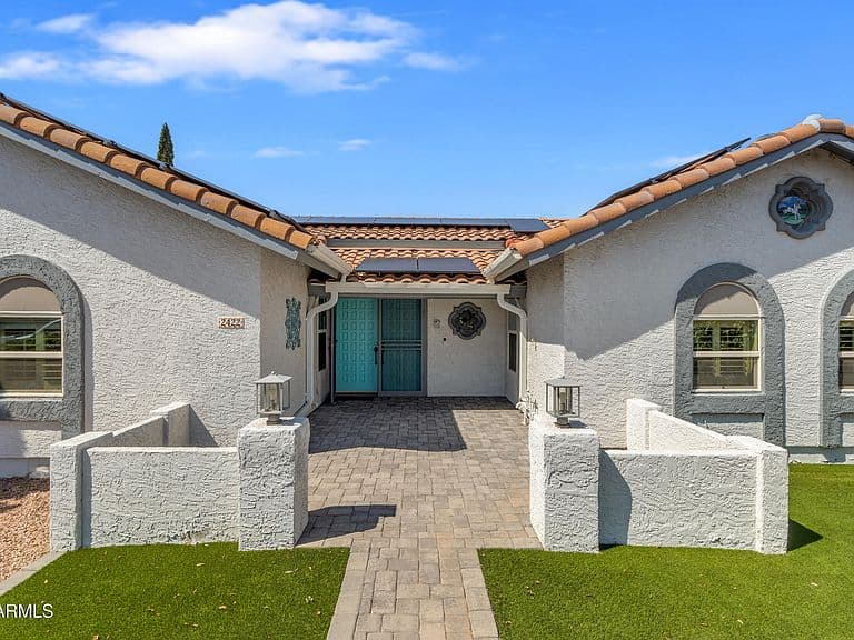 2422 E Kael Circle photo 4