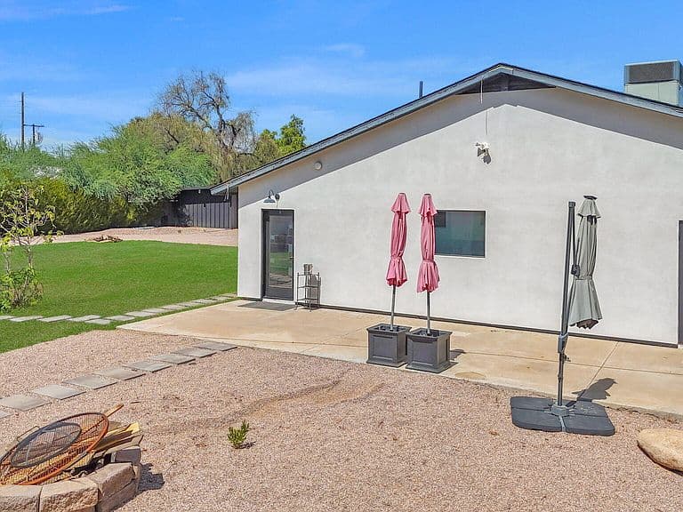 7224 E JENAN Drive photo 3