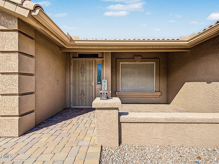 10904 E LINDNER Avenue photo 3