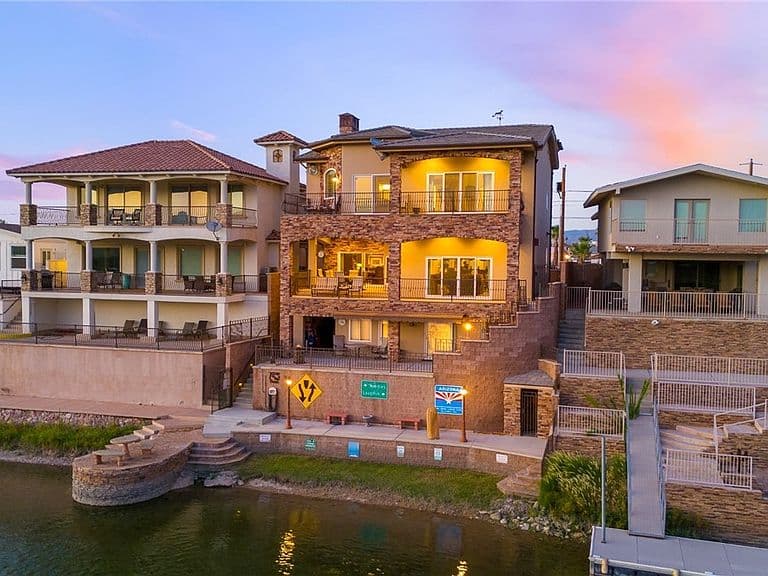 2625 Camino Del Rio photo 1