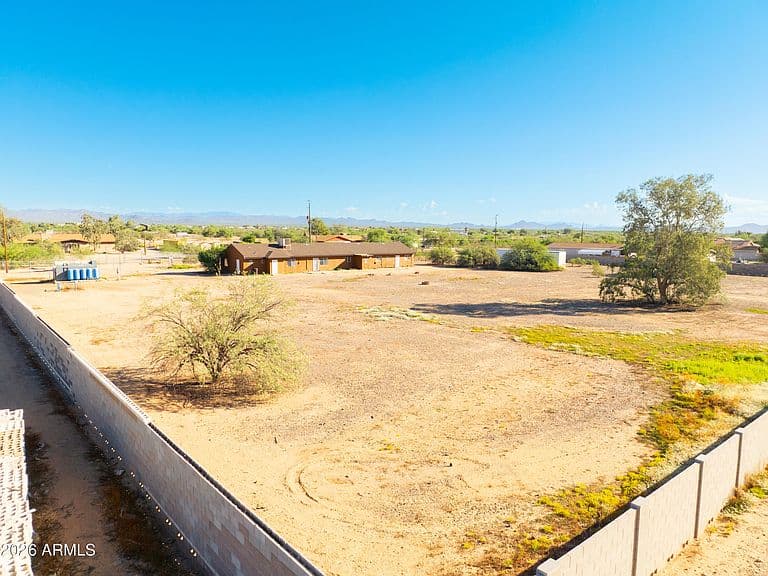 21515 W LONE MOUNTAIN Road photo 4